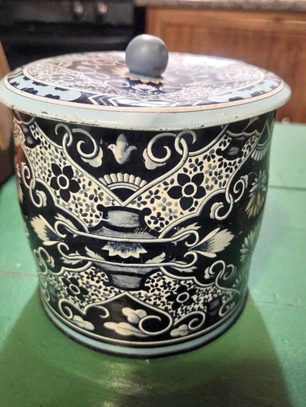 Arthur Wood Floral Canister with Lid Black & Green